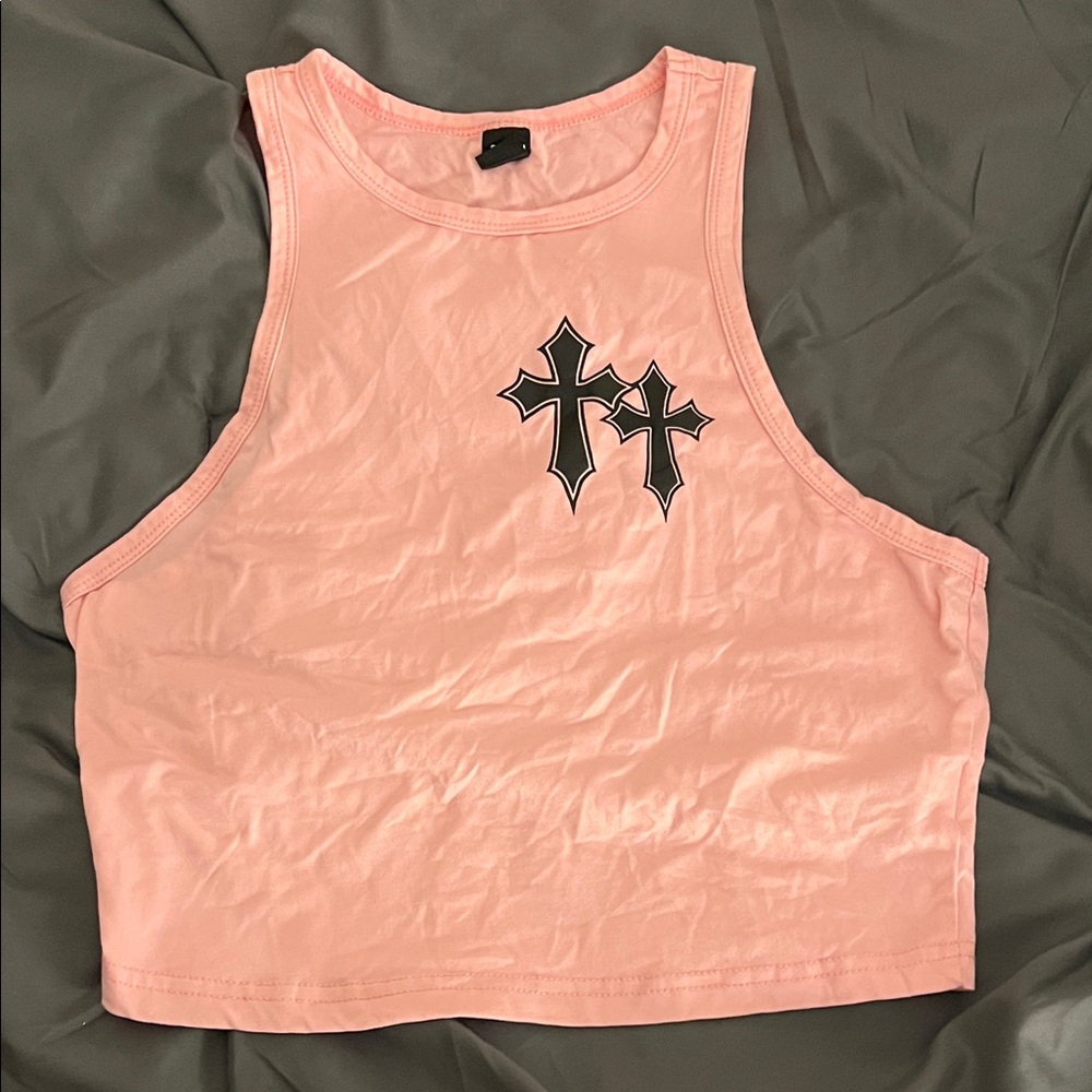 SHEIN Pink Cross Graphic Crop Top